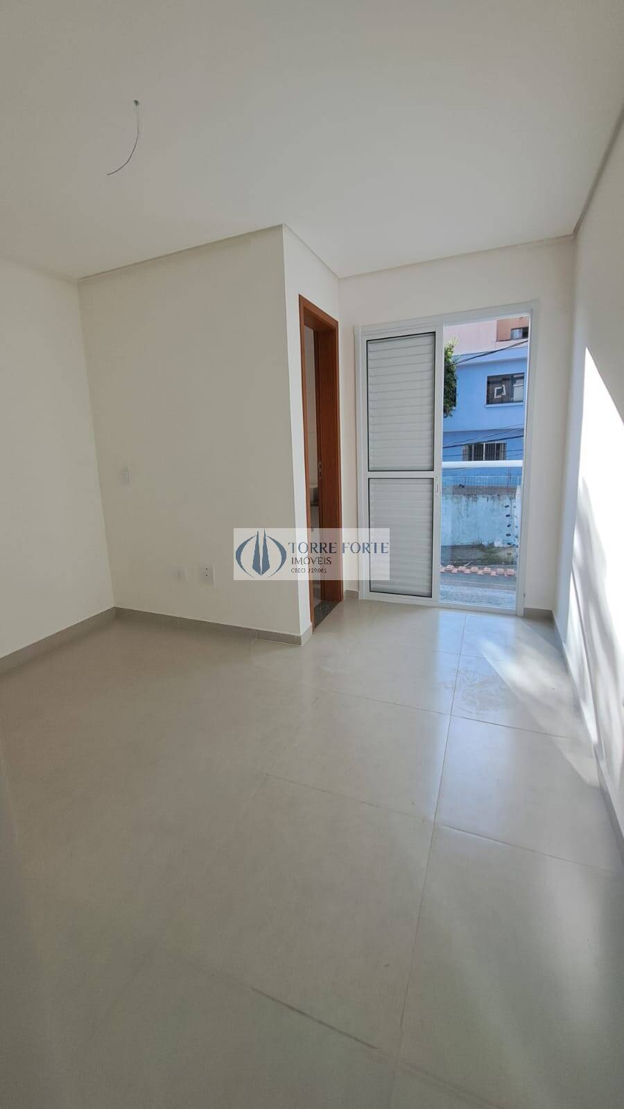 Apartamento à venda com 2 quartos, 41m² - Foto 1