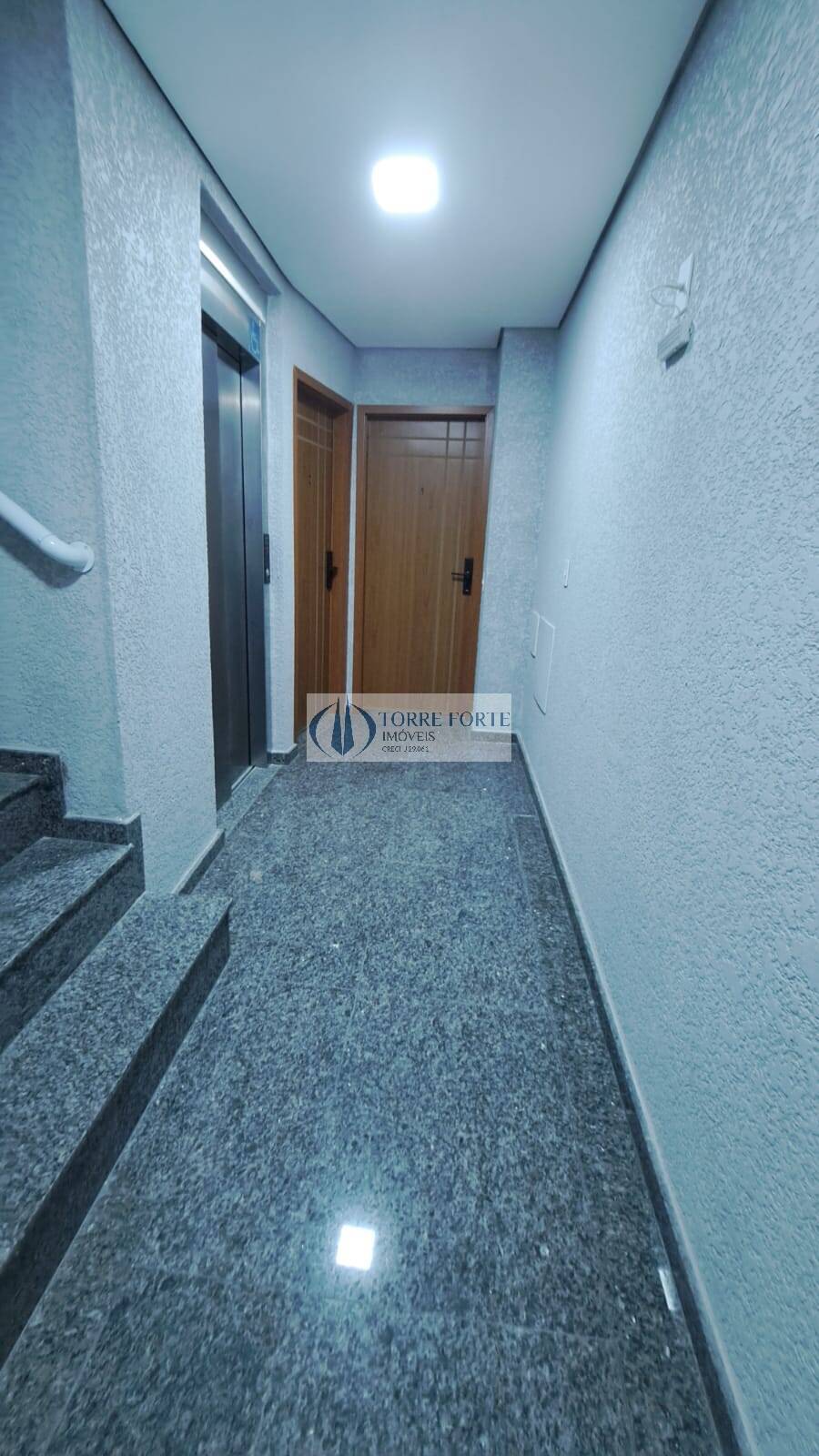 Apartamento à venda com 2 quartos, 41m² - Foto 11