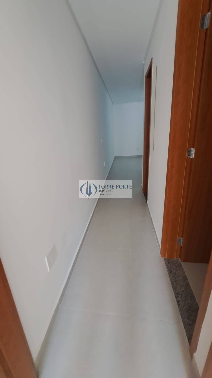 Apartamento à venda com 2 quartos, 41m² - Foto 4