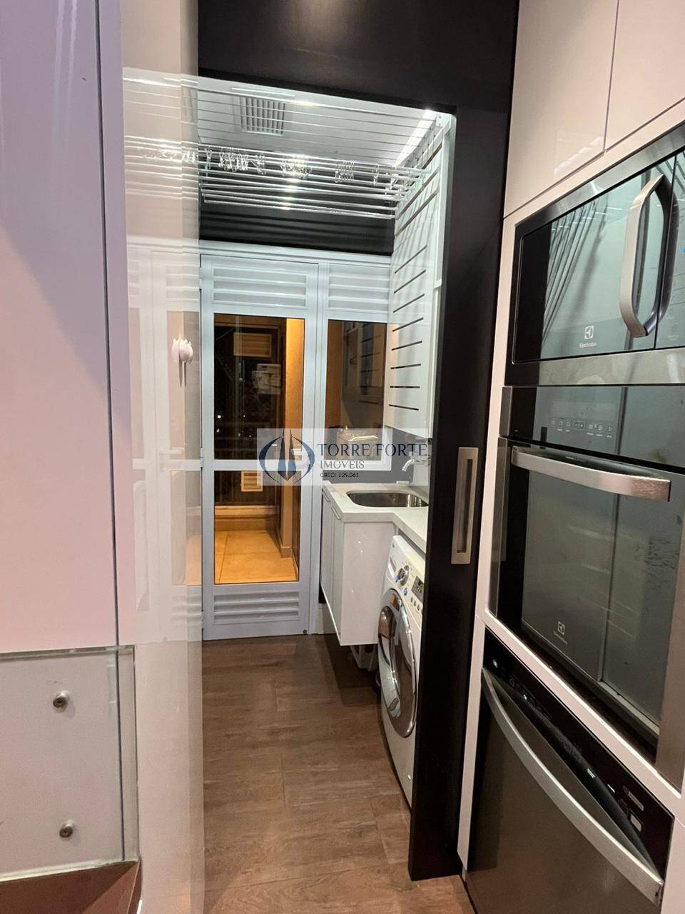 Apartamento à venda com 3 quartos, 93m² - Foto 9