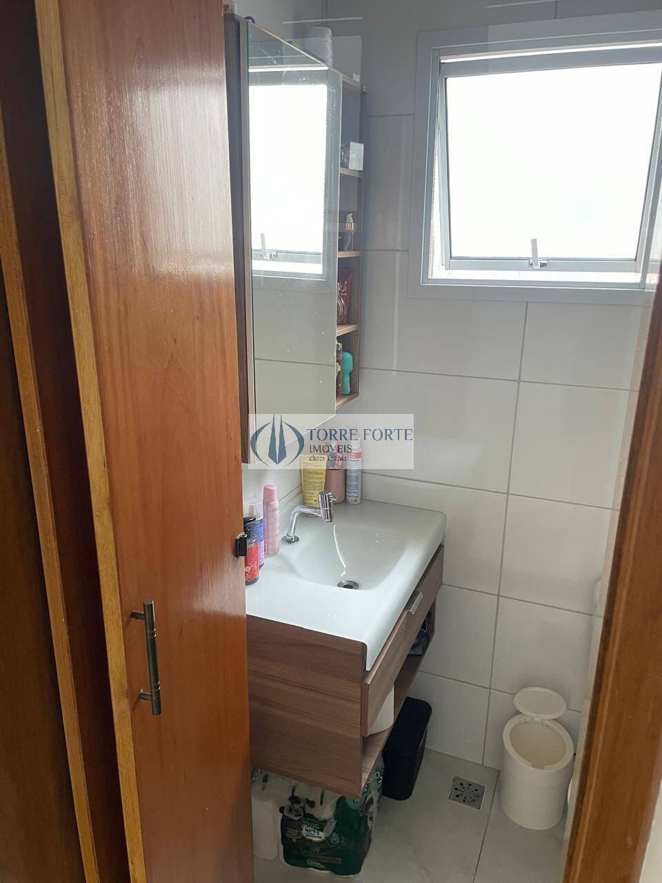 Apartamento à venda com 2 quartos, 96m² - Foto 9