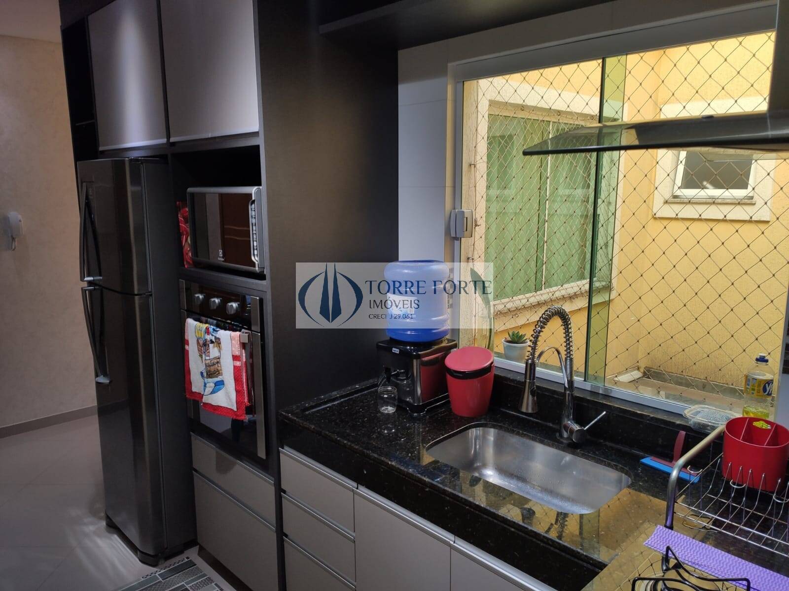 Apartamento à venda com 2 quartos, 100m² - Foto 4