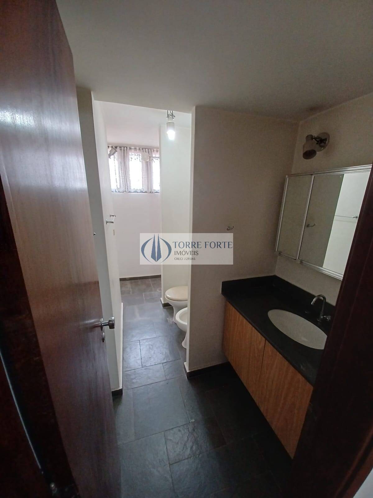 Apartamento à venda com 4 quartos, 179m² - Foto 4