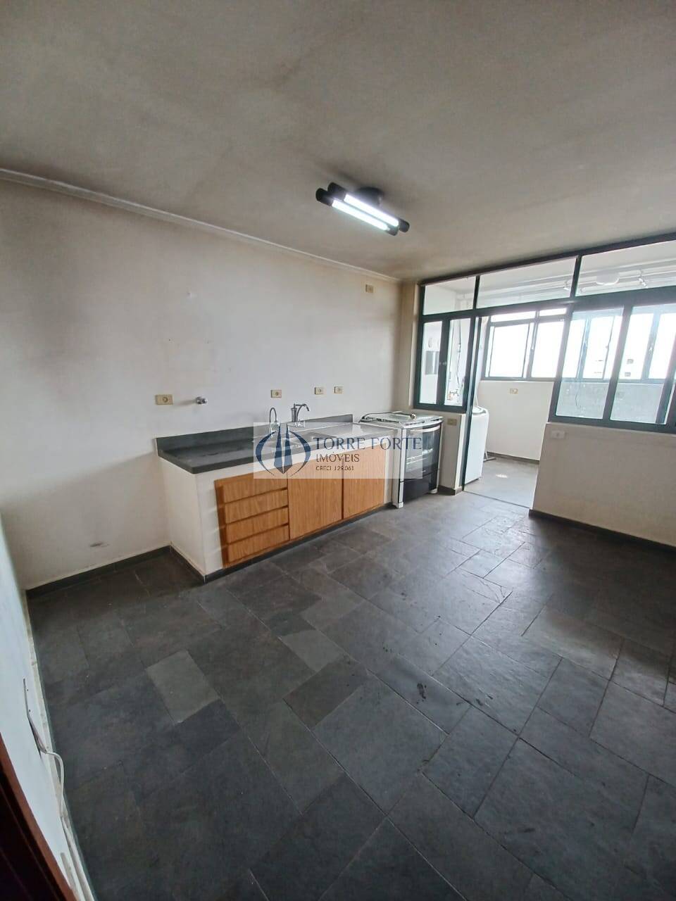 Apartamento à venda com 4 quartos, 179m² - Foto 19