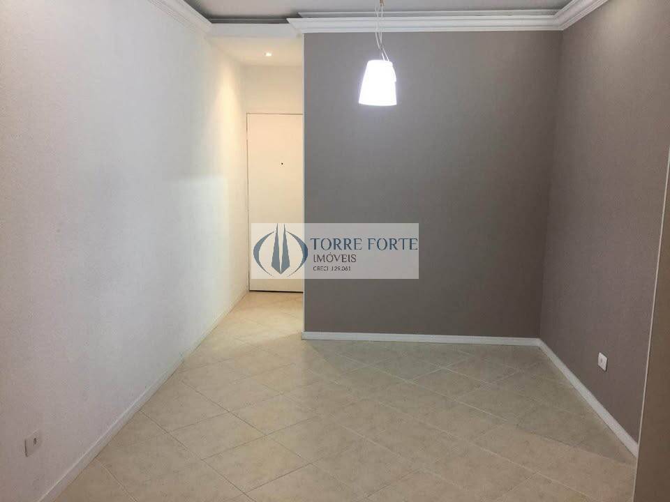 Apartamento à venda com 2 quartos, 56m² - Foto 14