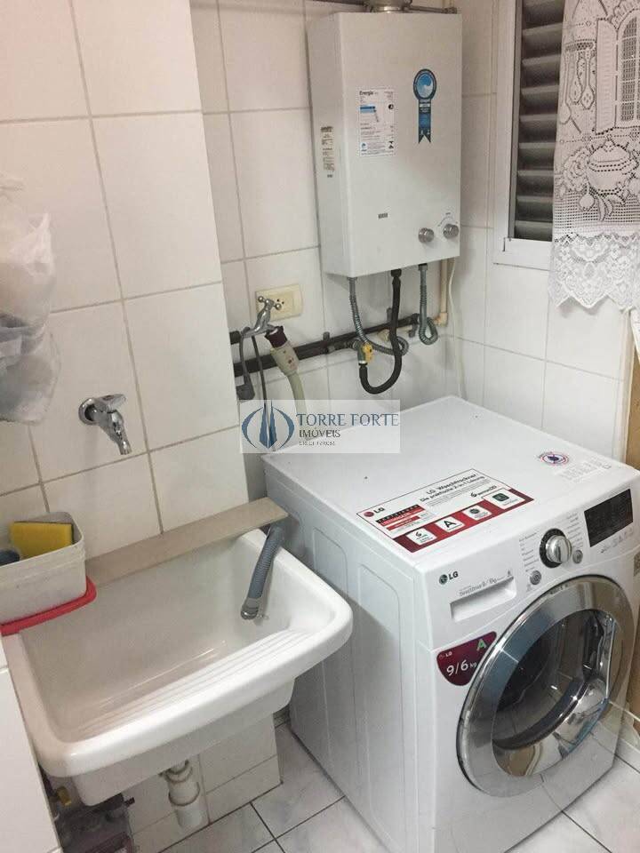 Apartamento à venda com 2 quartos, 56m² - Foto 17