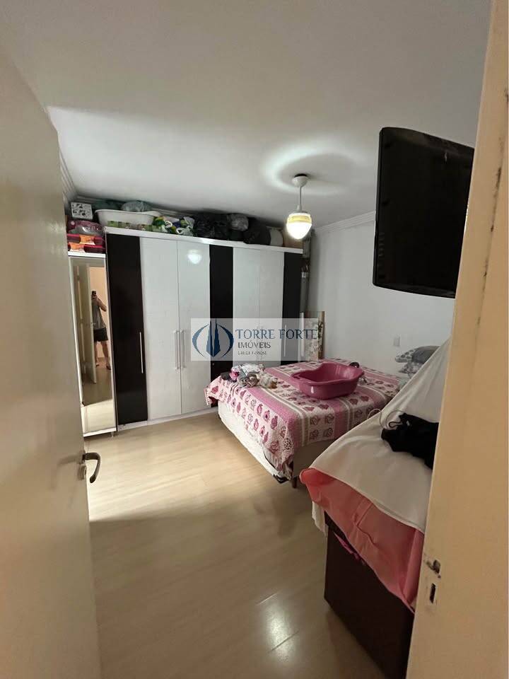 Casa à venda com 3 quartos, 183m² - Foto 9