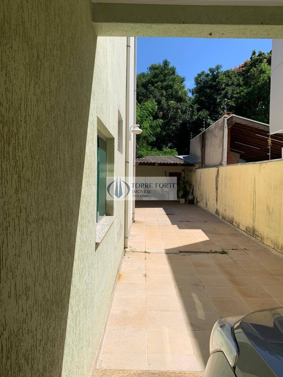 Casa à venda com 6 quartos, 289m² - Foto 25