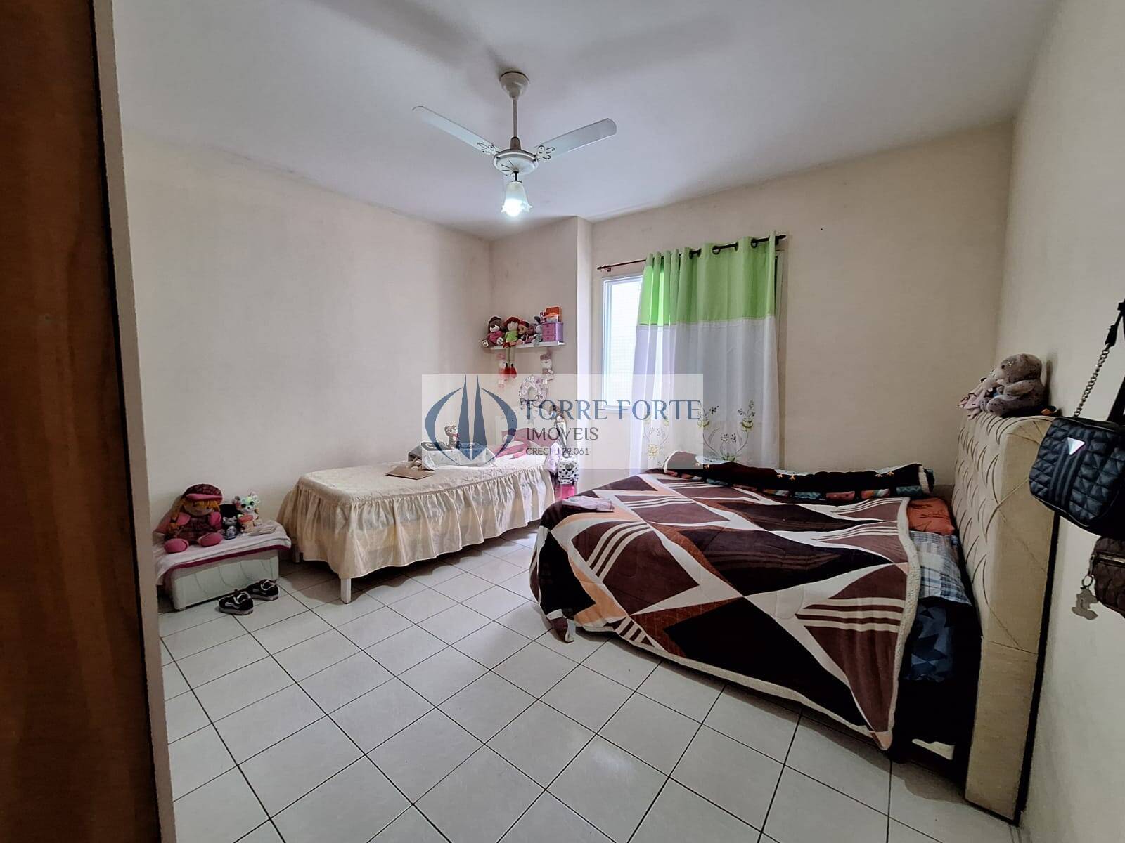 Apartamento à venda com 1 quarto, 55m² - Foto 13