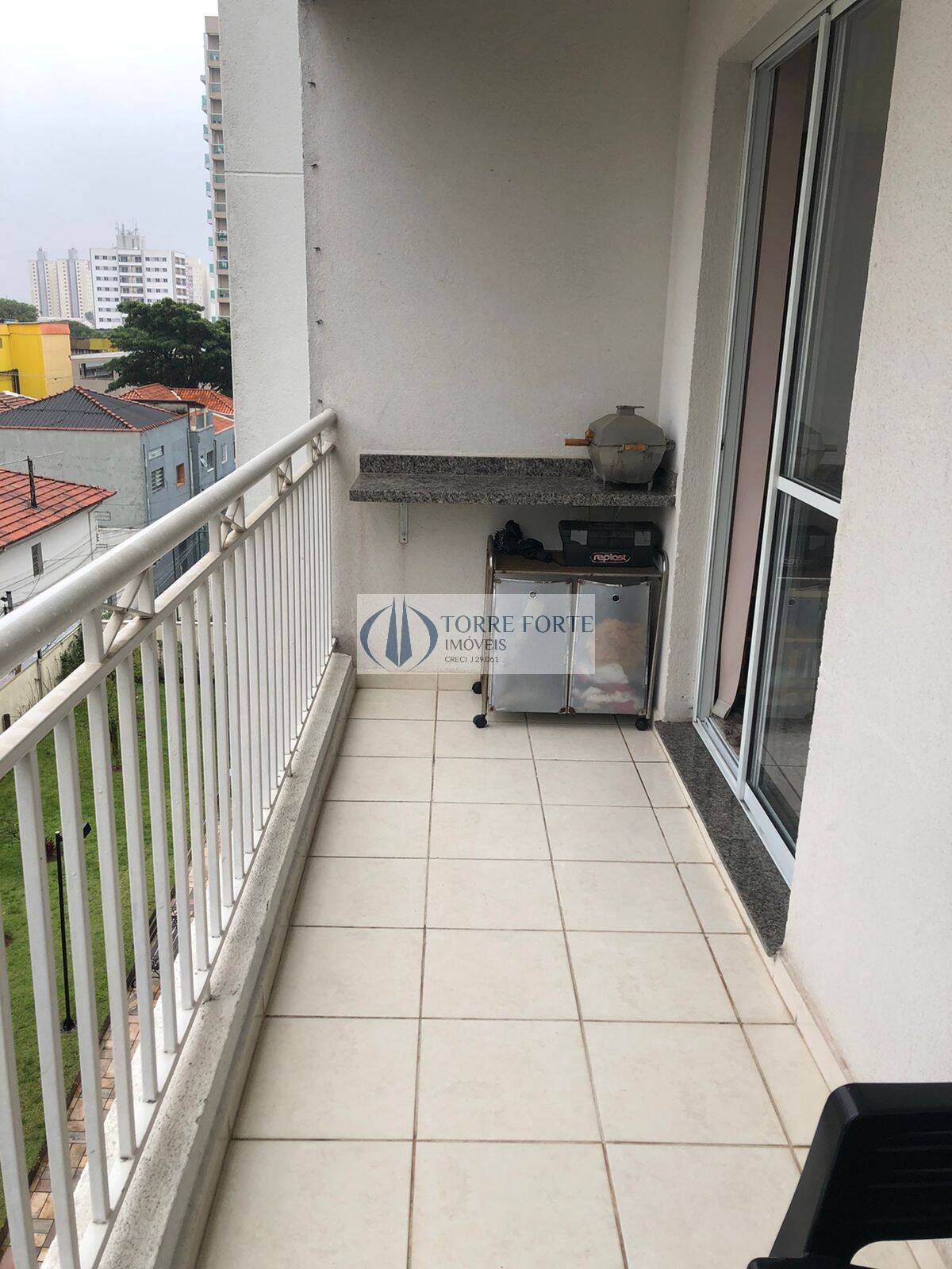 Apartamento à venda com 2 quartos, 64m² - Foto 5