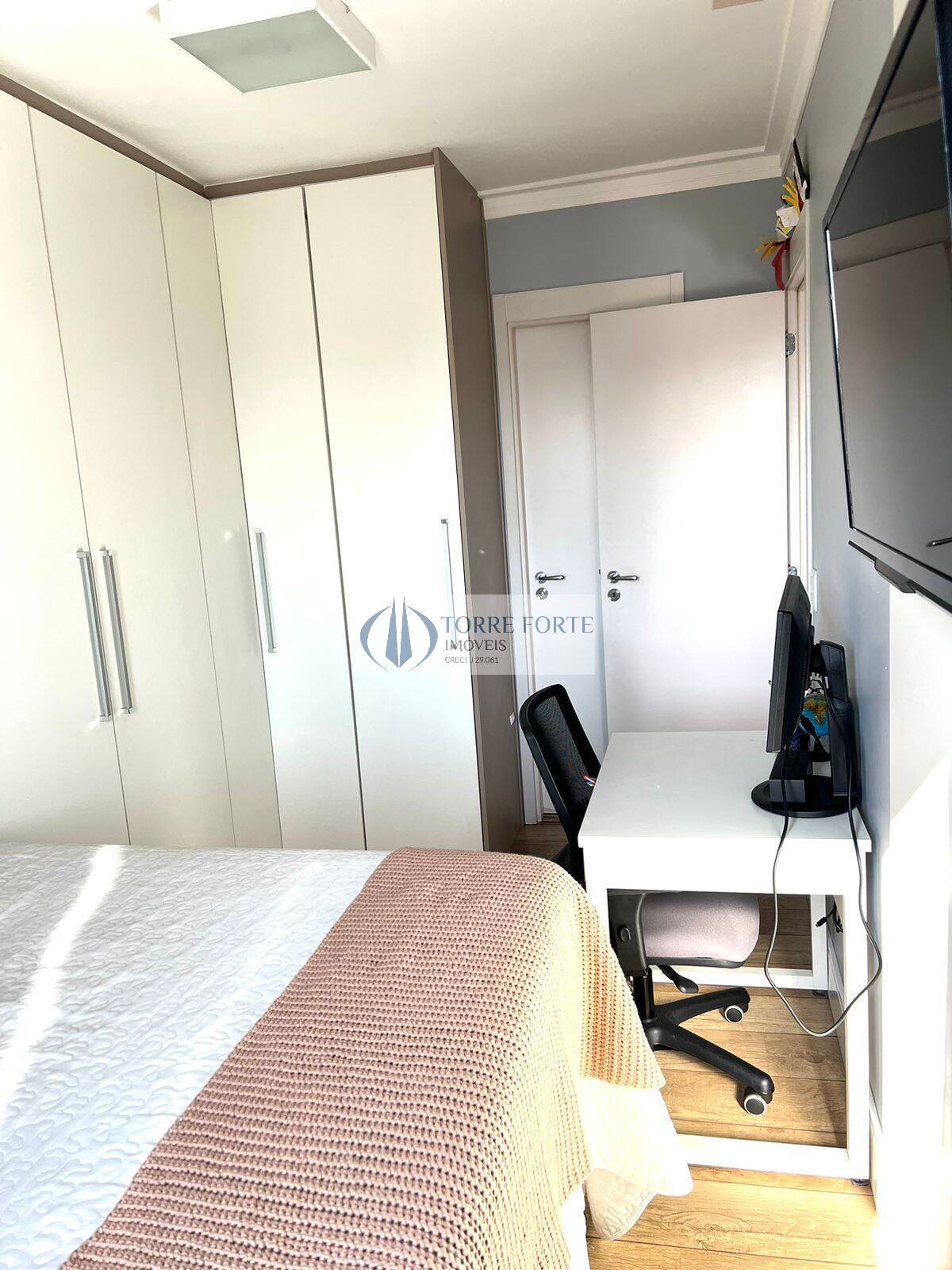 Apartamento à venda com 2 quartos, 68m² - Foto 16