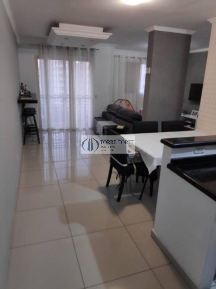 Apartamento à venda com 2 quartos, 64m² - Foto 1