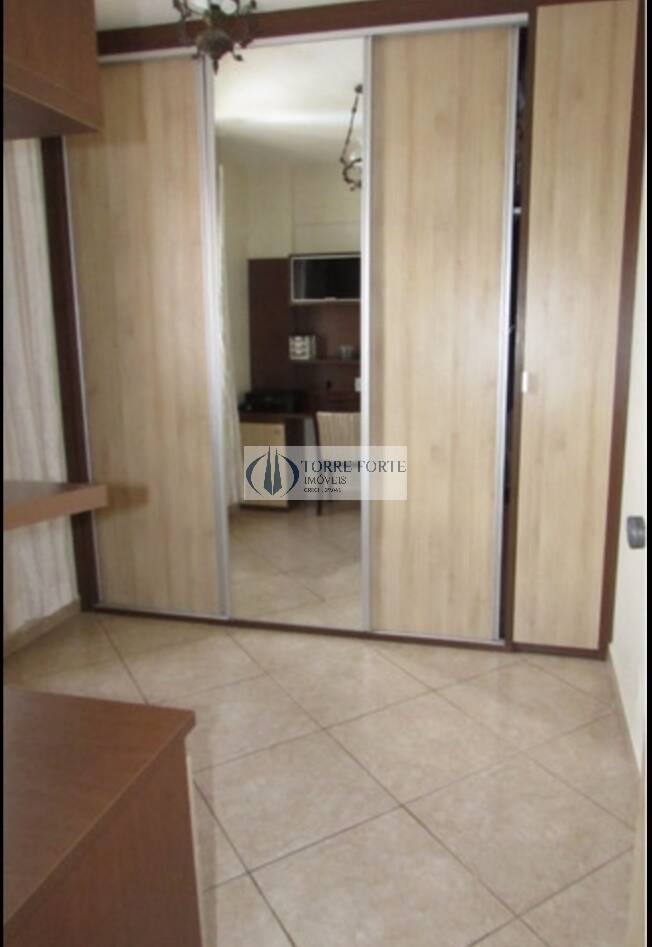 Apartamento à venda com 3 quartos, 64m² - Foto 7