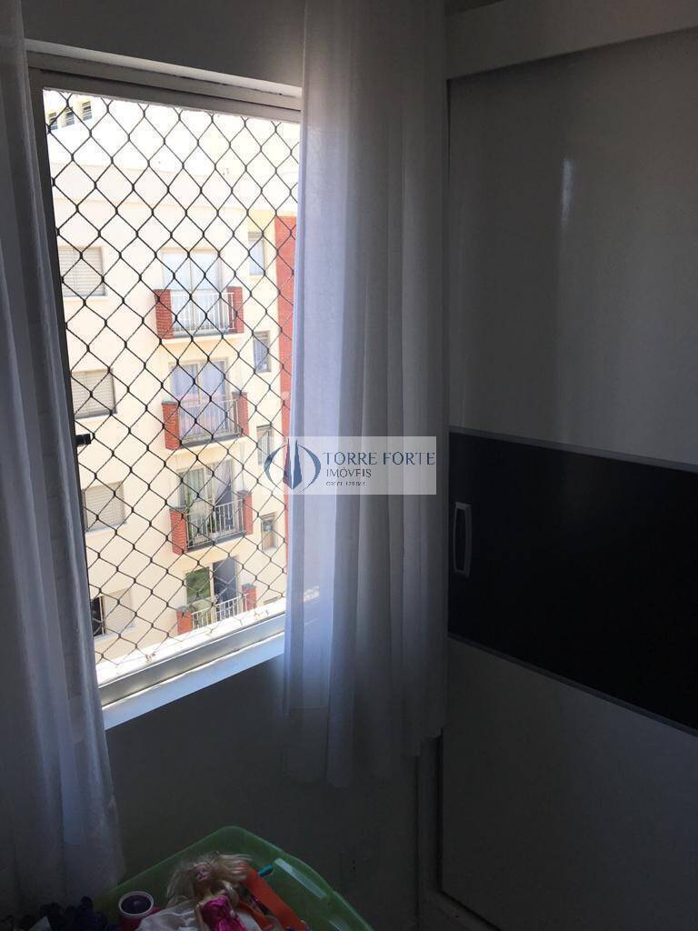 Apartamento à venda com 2 quartos, 58m² - Foto 13